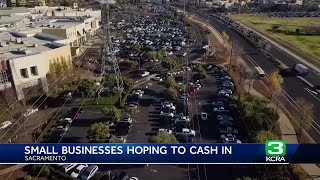 A lastminute business rush for Northern California holiday shoppers [upl. by Aihsot]