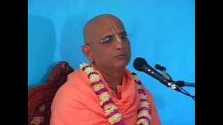 Srila Bhakti Swarup Damodar Swami Disappearance Day Ujjain21102007 [upl. by Kelda]