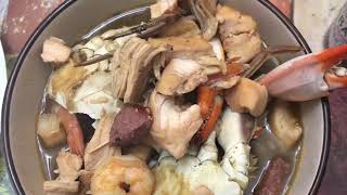 Easy NO ROUX Seafood Gumbo Using Zatarains Gumbo Base [upl. by Afatsum]