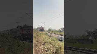 WAP 4 14314 Bareilly Weekly Express High Speed Passing Be to Ltt shorts wap4 indianrailways [upl. by Heman]