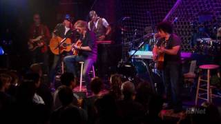 Hall amp Oates  Maneater HD Live [upl. by Nalyd]