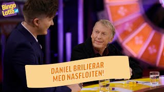 Daniel och Tomas von Brömssen testar näsflöjt i Bingolotto [upl. by Whit]