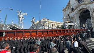 IMPRESIONANTE SALIDA  Cristo Yacente El Calvario Viernes Santo 2024 [upl. by Anaahs]