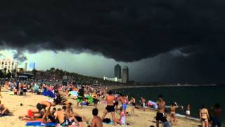 Timelapse Heavy weather incoming  Barcelona Beach Rolling Clouds [upl. by Hcnarb]