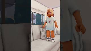 MY PARENTS SECRET Roblox ParentsSecret GamingShorts [upl. by Diandre]