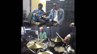 Twe Twe  Kizz DanielLive session [upl. by Levitan]