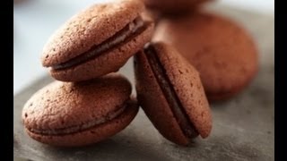 Recette de whoopies tout chocolat [upl. by Mcgannon356]