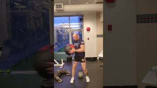 Conditioning Session 21159 KB swing Med ball twist  Slam Bulgarian Bag swing [upl. by Tisha]