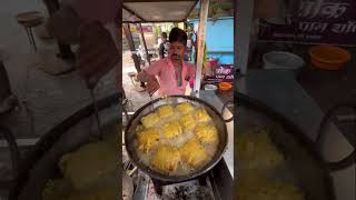 Bread box pakoda🤤😋 short ytshort ytshortsindia viral indiafoodstreet101 foodvlog [upl. by Jade]