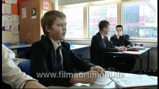 Schulfilm ELEMENTARY ENGLISH MY FAMILY DVD  Vorschau [upl. by Ivel]