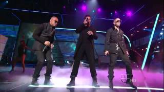 Ricky Martin Ft Wisin y Yandel  Frío Remix  Premios Juventud [upl. by Airad834]