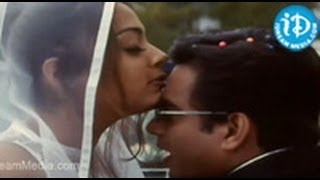 Dum Dum Dum Movie Songs  Rahasyamugaa Song  Madhavan  Jyotika  Murali [upl. by Aivart]