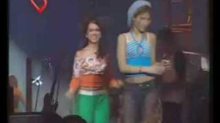 Erreway  Bonita De Mas with greek Subtitles [upl. by Oiluj]