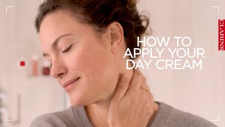 How to apply your daynight cream  Clarins [upl. by Broddy]