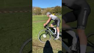 Aún no sé qué tiene el ciclocross pero engancha como lo que más 😅😅 cyclocross cycling bike [upl. by Yrrep852]