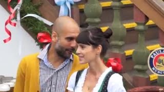 FC Bayern Spieler Oktoberfest 2014  KäferSchänke mit Pep Guardiola Ribéry amp Co [upl. by Etoile]