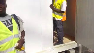 conteneur préfabriqué de 20 quot aménager en toilette wc [upl. by Chandless]