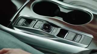 How to Use Acura’s Electronic Gear Selector [upl. by Osman]