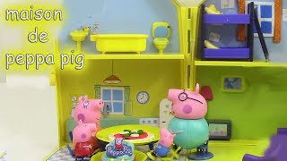 Maison de Peppa Pig Playhouse Jouet Pâte à modeler Peppa Cochon [upl. by Naryk396]