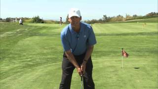 Golf Stroke Mechanics Tip  How to Properly Keep Your Golf Arms Connected While Putting [upl. by Irma567]