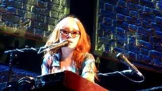 Tori Amos LIVE Rattlesnakes Padova Italy 20140604 [upl. by Hermione]