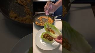 RAPPING CHEF LETTUCE WRAP 🎶👨🏾‍🍳 shorts [upl. by Maxia957]