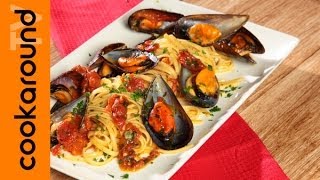 Linguine alle cozze  Ricetta primo di pesce [upl. by Keram]