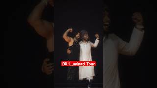 Diljit dosanjh live in lucknow fanmoments pagg dilluminatitour diljitdosanjh love music jatt [upl. by Buskus]