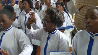 Dufite Byinshi Tugushimira Nyagasani Performed by Chorale Regina Caeli Diocese ya Butare [upl. by Jamison]