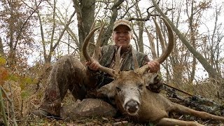 15Yard Files 174inch Iowa 8Pointer at Midday [upl. by Einhapets]