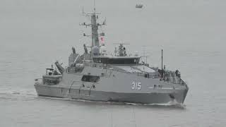 ADV Cape Peron 315 Aust Border Force Cape Class Patrol Boat Enters Cairns Harbour on 18 Sept 2024 [upl. by Kelila]