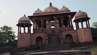 Sawai Madhopur fort battisi khamba chhatri [upl. by Tompkins]