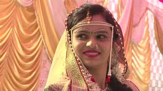 Marathi Wedding Highlights  Gorya Gorya Galavari Chadali Lajechi Lali Navari Aali  AkashGauri [upl. by Georgiana]