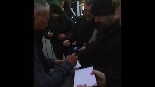 Ian Beefy Botham signing autographs at The Alfred Dunhill Links 2024 [upl. by Deegan530]