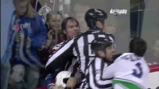 Kevin Bieksa vs Darcy Tucker Oct 3 2009 [upl. by Krystin]