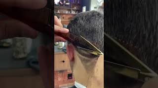 Taper fade com risco barbershop barber [upl. by Cram]