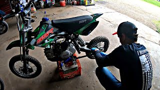 350 SSR 125cc Pit Bike Carb Cleaning VM22 26mm amp NEW Chain Install Pt 1 [upl. by Townshend86]