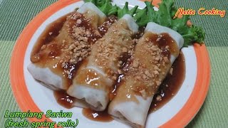 quotLumpiang Sariwaquot fresh spring roll [upl. by Aillimac29]