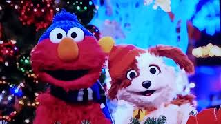 The Rockefeller Christmas Tree Lighting 2022 quotThe Sesame Street Muppetsquot [upl. by Leunam]