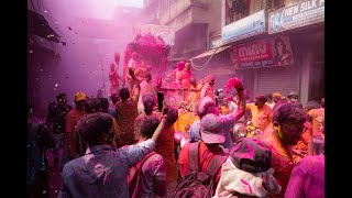 Holi Festival 2021  les hindous fêtent le printemps malgré la crise du Covid [upl. by Rusty]