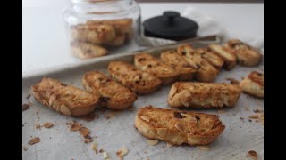 How to make Italian biscotti طريقة عمل البسكوت الايطالى [upl. by Welch256]