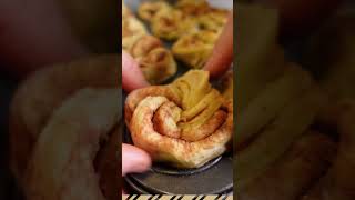 Cruffin  Croissant  Muffin [upl. by Isayg]