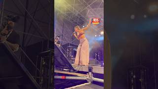 Alessandra Amoroso canta “Comunque Andare” live all’RDS Summer Festival di Messina  RDS Shorts [upl. by Oiluj298]