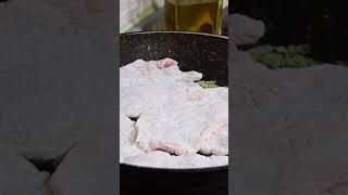 Scaloppine di maiale alla birra in 1 minuto lericettedilara ricettefacili [upl. by Amandie809]