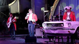 Paul Revere and The Raiders  Kicks  Busch Gardens [upl. by Torrey]