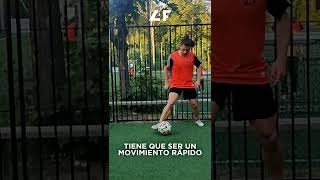 Cómo hacer LA ELÁSTICA en 1 MINUTO ⚡ Dribla como RONALDIHNO 🔥 Tutorial fútbol shorts [upl. by Onitrof]