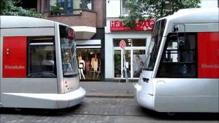 Falschparker blockiert Straßenbahn in Düsseldorf [upl. by Pettifer660]