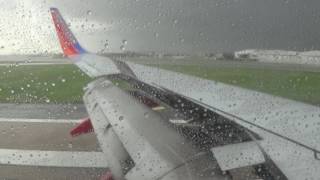 HD  Southwest Airlines 737700 Descent amp Landing at Dallas Love Field [upl. by Lawson]