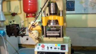 high speed press for punching bandsaw blades [upl. by Flagler453]