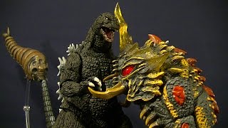 SH MONSTERARTS BATTRA AND MOTHRA LARVA SET FIGURE REVIEW [upl. by Ydnerb]